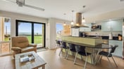 Latitude 3 - Spectacular oceanfront views!2BD/2BA. Sleeps 6