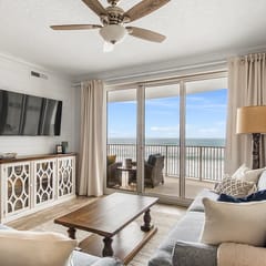 Emerald Isle 506 - Beautiful beachfront condo! Front row chairs included!