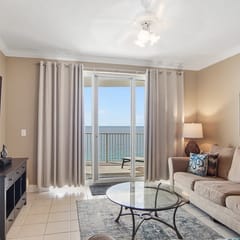Emerald Isle 1808 - Front row chair service included! Affordable rates!