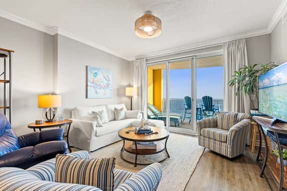 Emerald Isle 2309-STUNNING NEW LISTING! Beach chairs included! With parking - Image 1