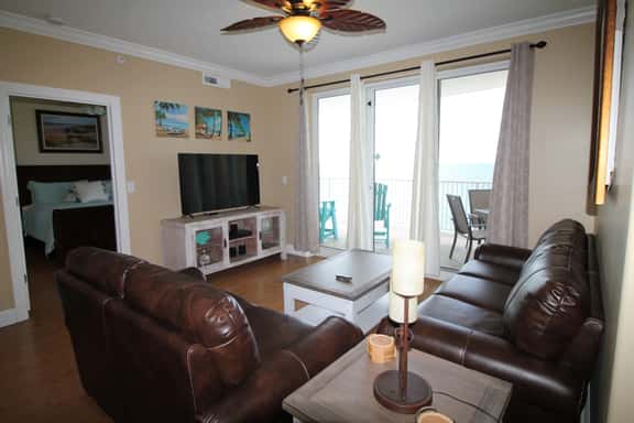 Emerald Isle 1002 - Beach chair service included! Affordable rates! - Image 1