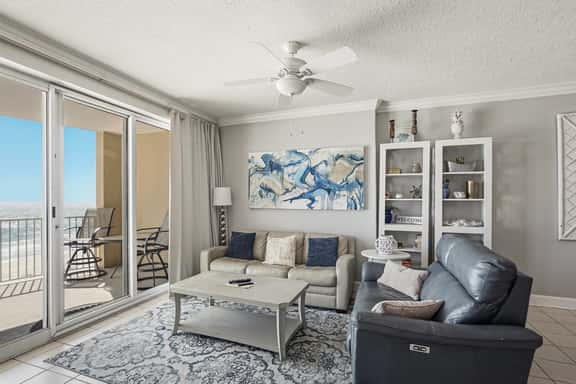 Emerald Isle 502 - Front row beach chair service included! Affordable rates! - Image 1