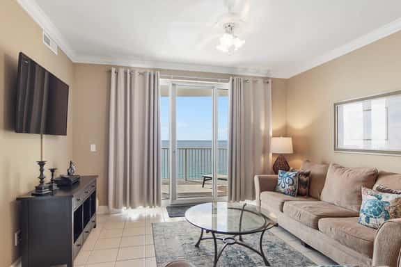 Emerald Isle 1808 - Front row chair service included! Affordable rates! - Image 1