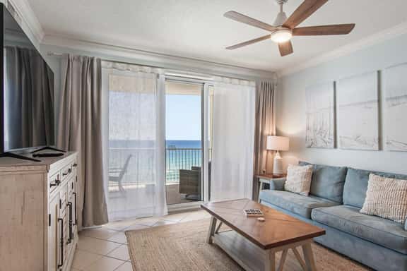Emerald Isle 1102 - Front row beach chair service included! Affordable rates! - Image 1