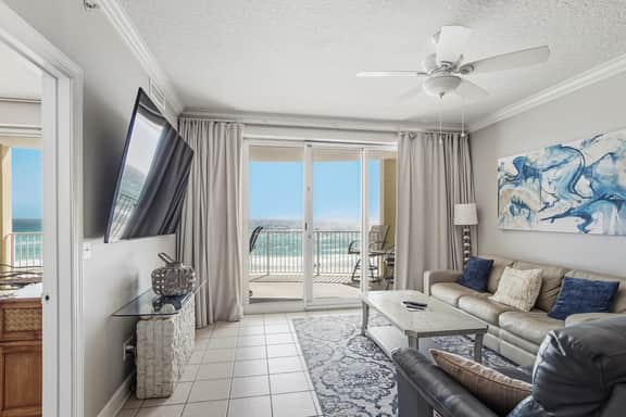 Emerald Isle 502 - Front row beach chair service included! Affordable rates!