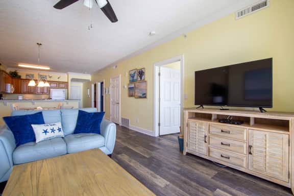 Emerald Isle 1508 - Beach chair service included! Affordable rates!