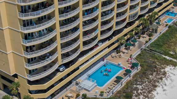Emerald Isle 1102 - Front row beach chair service included! Affordable rates!