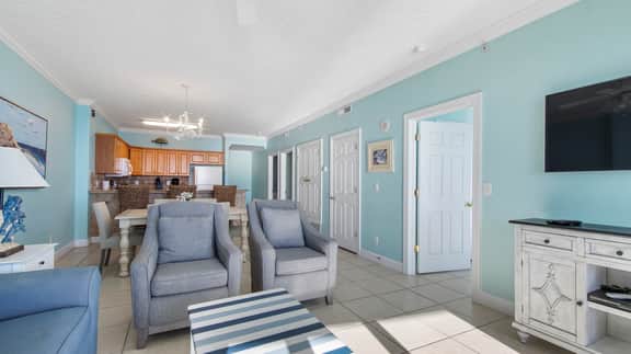 Emerald Isle 1410 - Beach chair service included! Affordable rates!
