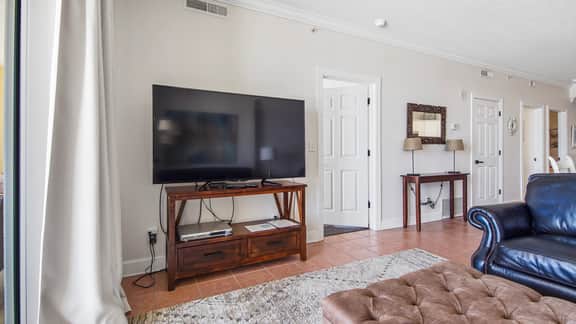 Emerald Isle 505 - Front row beach chair service included! Affordable rates!