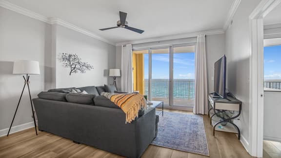 Emerald Isle 1003 - Front row beach chair service included! Affordable rates!